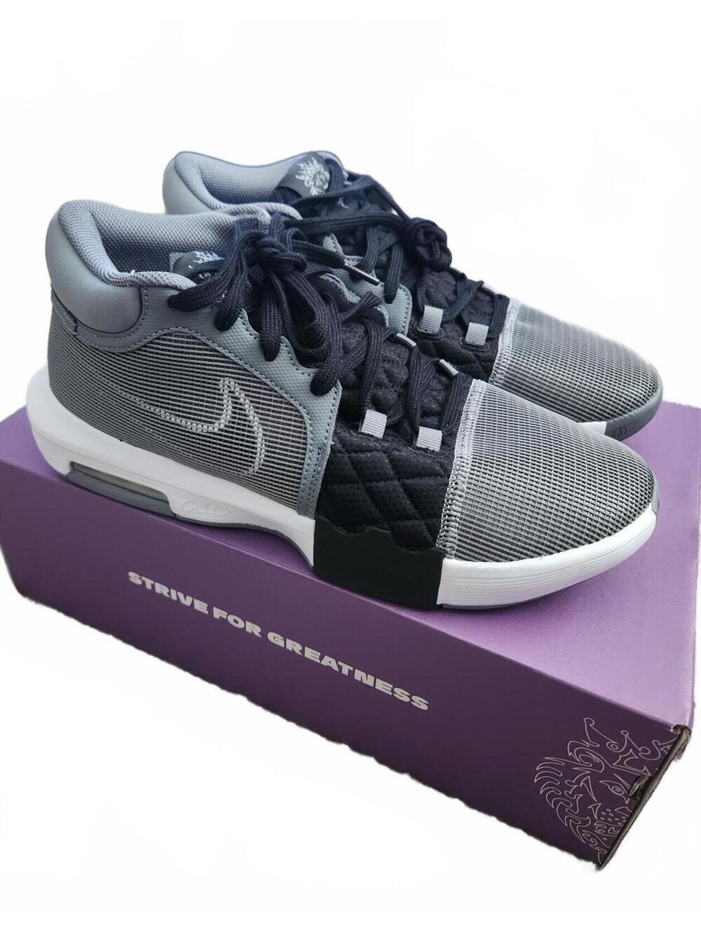 Nike LeBron Witness VIII Gray/Black Basketball Shoes Men’s Size 10.5 w/ Box